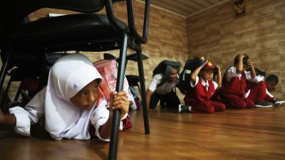 Siswa di Kota Bekasi Belajar Selamat dari Gempa