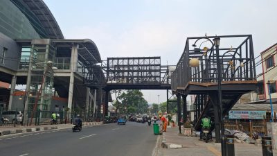 DBMSDA Akui Proyek JPO Stasiun Bekasi Meleset dari Target Akhir Juni, Ini Sebabnya