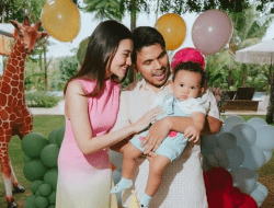 Thariq Halilintar Tak Kuasa Bahagia, Baby Arash Berhasil Jalan untuk Pertama Kalinya