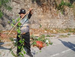 Aparatur Kecamatan Bekasi Selatan Gelar Gerebek K3, Drainase hingga Fasilitas Umum Ditata
