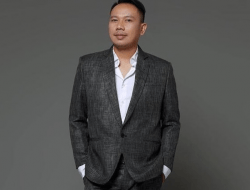 Dituding Tinggalkan Istri Siri yang Hamil 9 Bulan, Vicky Prasetyo Bantah dengan Unggah Bukti Percakapan: Jujur Sayang Banget