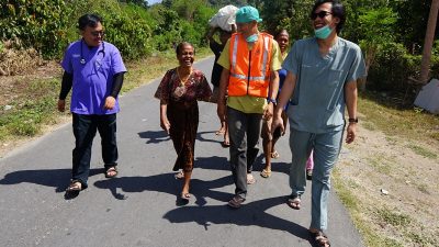 Mama Bihelminami dan Jambu Mente