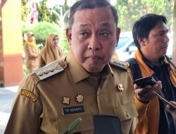 Jelang HUT ke-81 RI, Wali Kota Bekasi Instruksikan Seluruh OPD Kerja Bakti dan Hias Kantor