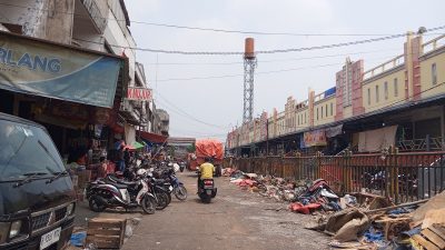 Jalan Prof Moh Yamin Pasar Baru Bekasi Disterilkan dari PKL