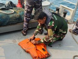 Pemilik Kapal Rombongan Jurnalis Pastikan Pelampung Temuan TNI AL Bukan Miliknya
