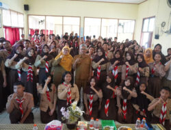 SMP Negeri 1 Cikarang Pusat Edukasi Siswa Kelola Sampah