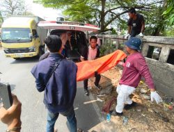 Mayat Pria Berkaos “Deathless” Ditemukan Mengambang di Kalimalang Bekasi