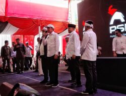 Di Bekasi, Jokowi Dorong PSI Perkuat Struktur hingga Desa