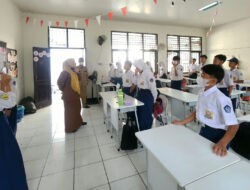 Disdik Kabupaten Bekasi Tetap Berlakukan KBM Tatap Muka, Warga Sekolah Diminta Pakai Masker