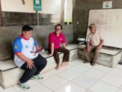 Bau Menyengat Ganggu Warga Ciketing Udik, Aparatur Kelurahan Turun Tangan