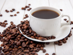 6 Manfaat Minum Kopi Tanpa Gula, dari Menambah Energi hingga Menjaga Kesehatan Hati