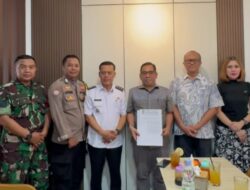 Lurah Jatimelati Minta Ketua RT Dekat dengan Warga