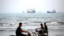 Iran Melunak, Janji Buka Selat Hormuz Jika AS Kurangi Tekanan Militer dalam Tujuh Hari