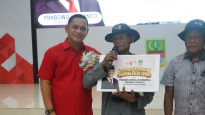 Pemkab Bekasi Salurkan 160 Becak Listrik Bantuan Presiden Prabowo