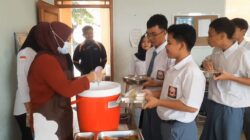 MBG Sistem Prasmanan Diuji Coba di SMK Yatindo Mustikajaya
