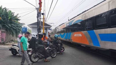 Perlintasan Sebidang Gang Walet Dilengkapi Palang Pintu Otomatis, Penjagaan 24 Jam
