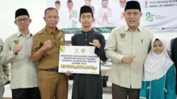 Ratusan Santri Tahfizh Terima Bantuan Program Bekasi Taqwa, Sekda Apresiasi Peran Baznas