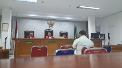 Rahmat Atong Menangis Bacakan Pledoi, Soleman Dituntut Empat Tahun Penjara Kasus Dugaan Korupsi DPRD Kabupaten Bekasi