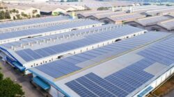 Tips Pasang Panel Surya di Pabrik Saat Produksi Tetap Berjalan