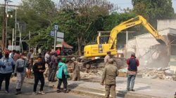 Perintah Wali Kota Bekasi, 88 Bangli di Tanah Apit Dibongkar