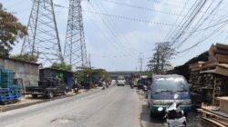 Sempat Tertunda, Belasan Bangli di Jalan Jarakosta Kembali jadi Sasaran Penertiban