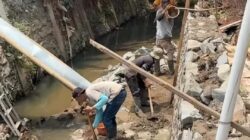 Turap Kali Cakung Mulai Dibangun, Jatikramat Siap Hadapi Banjir