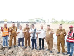 Plt Bupati Bekasi Tinjau Pembangunan Infrastruktur di Sukakarya