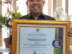 Disperkimtan Kabupaten Bekasi Raih Penghargaan Pengelolaan Pengaduan Pelayanan Publik Terbaik