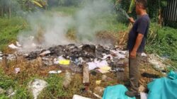 Lurah Harapan Baru Gencarkan Sosialisasi, Bakar Sampah Bisa Didenda Rp50 Juta