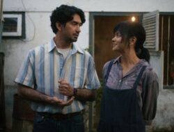 Reza Rahadian Lupa Dialog saat Syuting Adegan Ciuman dengan Eva Celia, Begini Ceritanya!